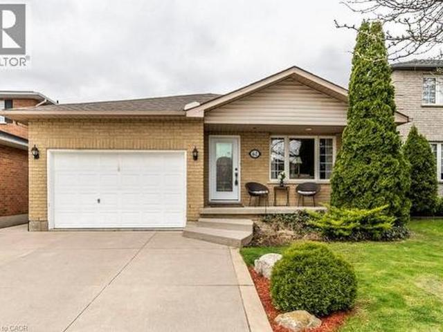 House for sale in Ancaster, Ontario