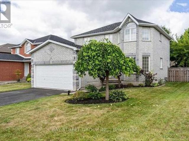 House for rent in Ardagh Bluffs, Barrie