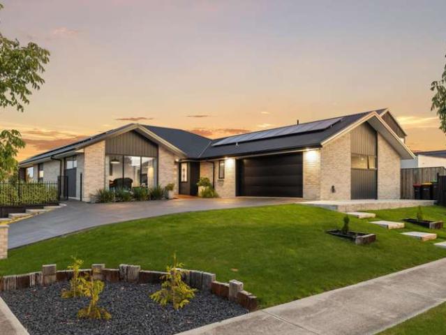 House for sale in Pegasus, Canterbury