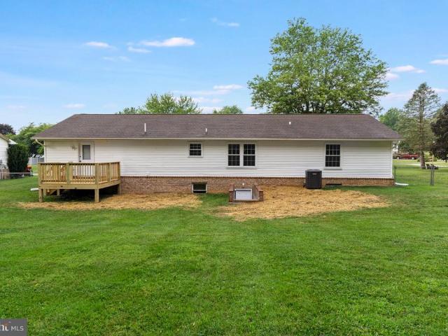 House for sale in Bunker Hill, West Virginia