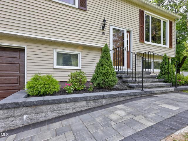 House for sale in Saratoga, New York