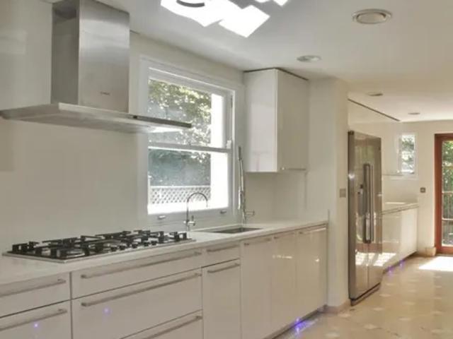 House for rent in Kensington, Greater London