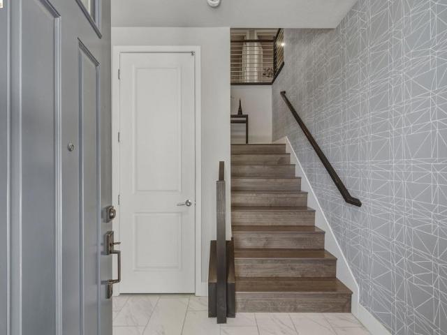 Condo for sale in Waterline, Richmond
