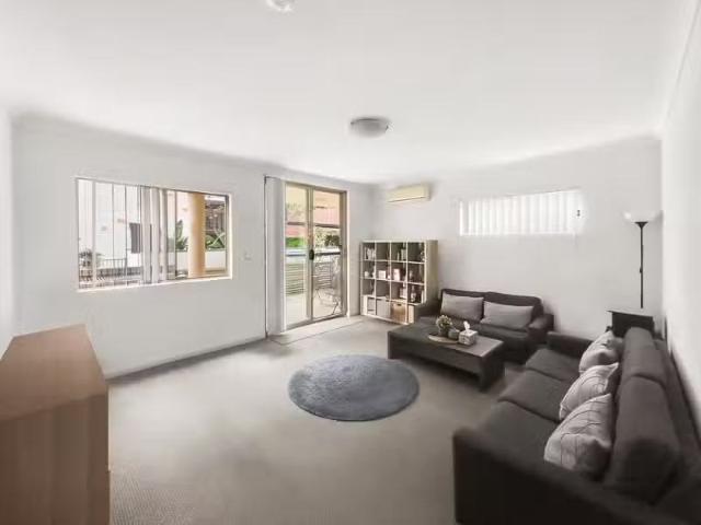 Apartment for rent in Toongabbie