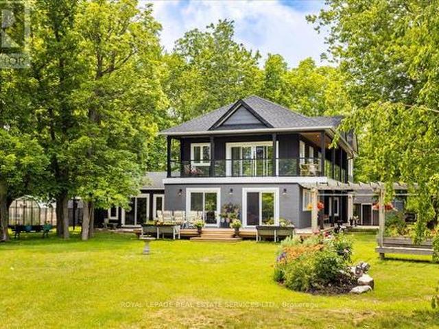 House for sale in Ancaster, Ontario
