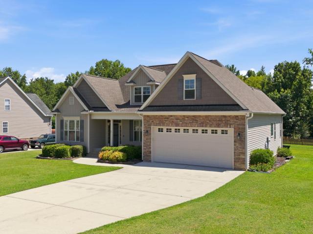 House for sale in Four Oaks, North Carolina