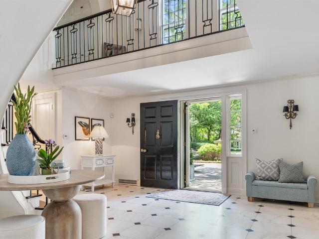 House for sale in Winnetka, Illinois