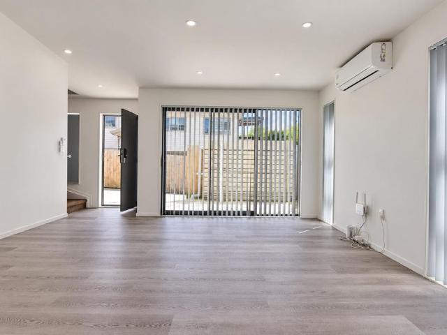 House for rent in Massey, Henderson-Massey