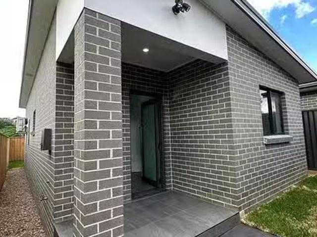 House for rent in Guildford