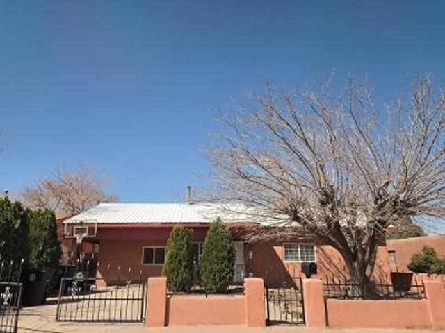 House for sale in Albuquerque