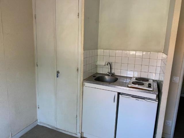 Studio location à Clermont-Ferrand, Clermont-ferrand