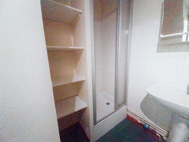 Studio location à Clermont-Ferrand, Clermont-ferrand