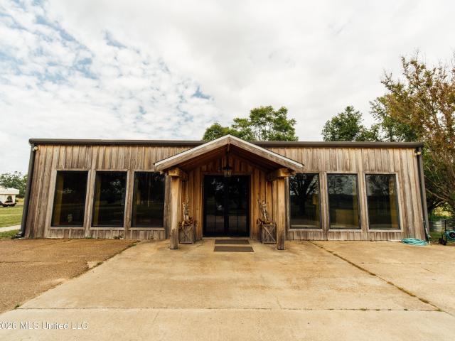 Land for sale in Greenwood, Mississippi