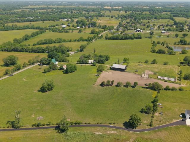 House for sale in Versailles, Woodford County
