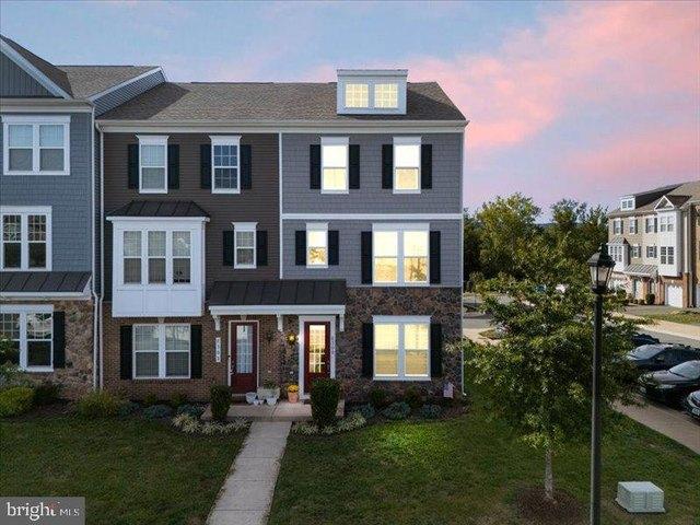 Condo for sale in Haymarket, Prince William County