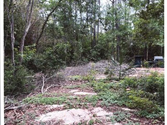 Land for sale in Ocean Springs, Mississippi