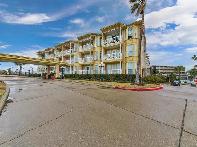 Condo for sale in Galveston, Texas