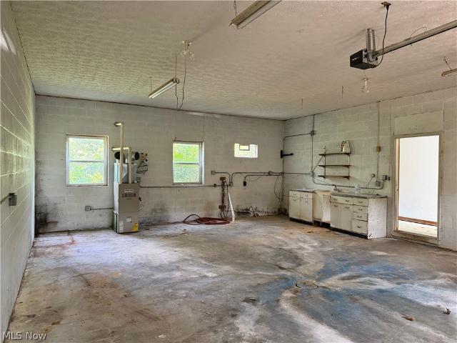 House for sale in Thompson, Ohio