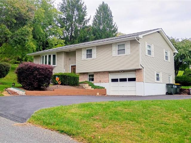 House for sale in Heidelberg Township, Lehigh County