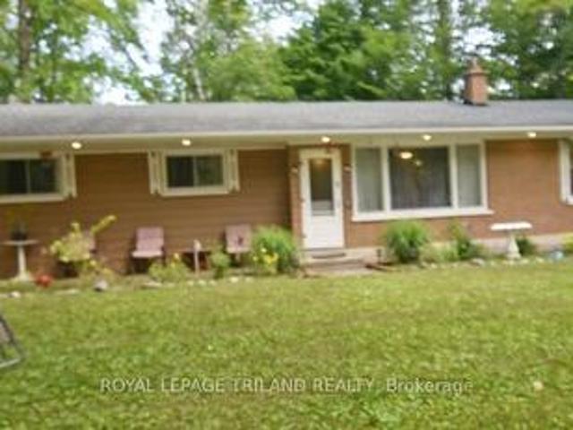 House for sale in Ontario