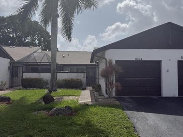House for sale in Tamarac, Florida