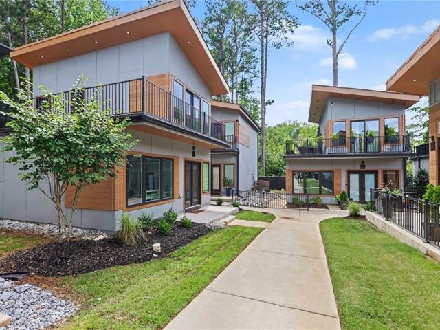 Condo for sale in Union City, Georgia