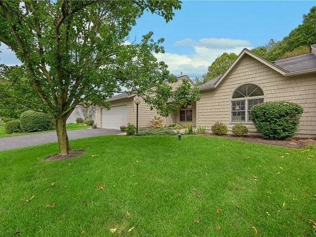 House for sale in Jamesville, New York