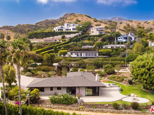 House for sale in Malibu, California