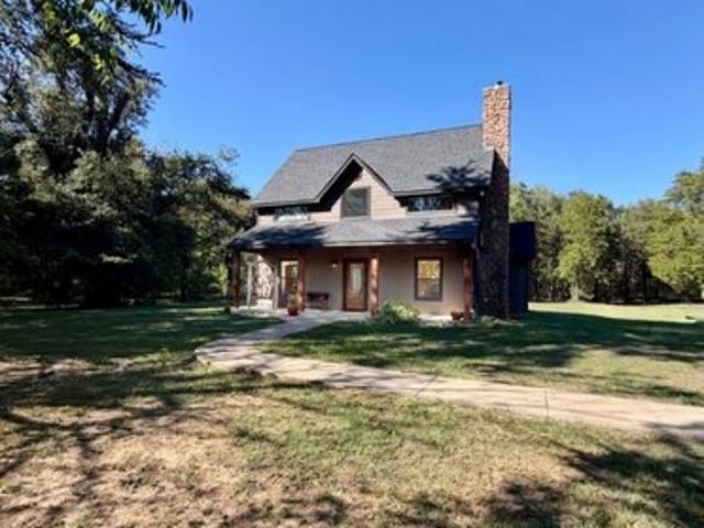 House for sale in Wills Point, Van Zandt County