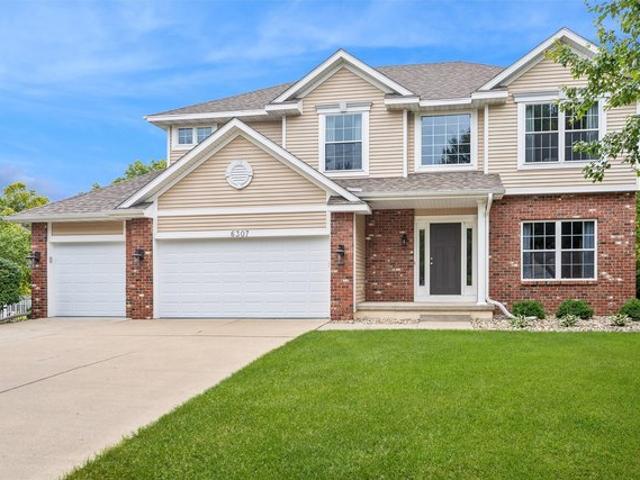 House for sale in Johnston, Iowa