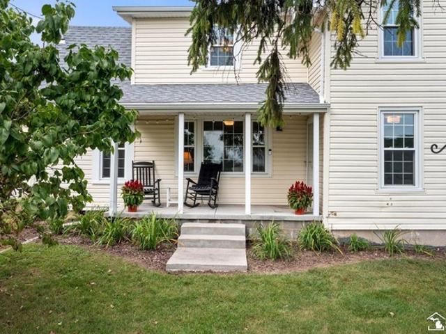 House for sale in Ottawa Lake, Michigan