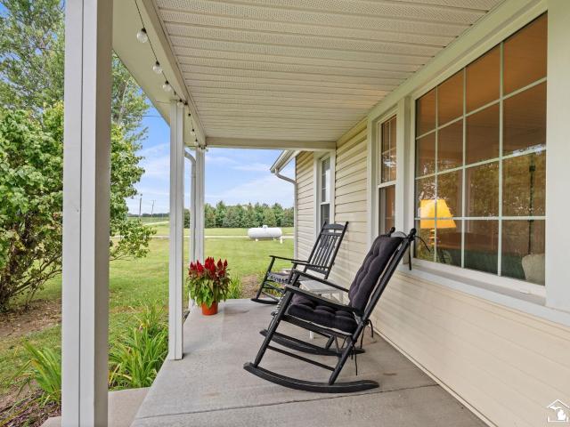House for sale in Ottawa Lake, Michigan