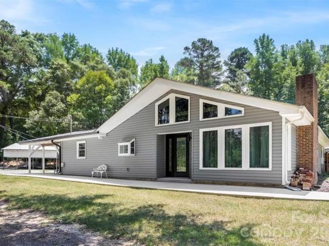 House for sale in Marshville, North Carolina