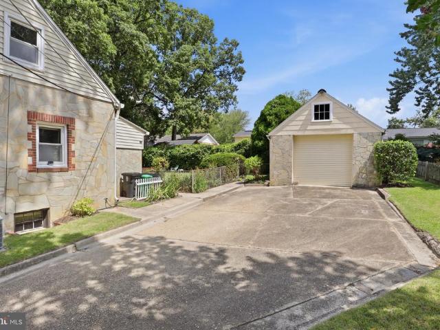 House for sale in Lanham, Maryland
