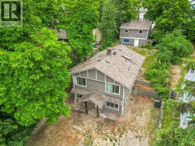 House for sale in Salmon Arm, British Columbia