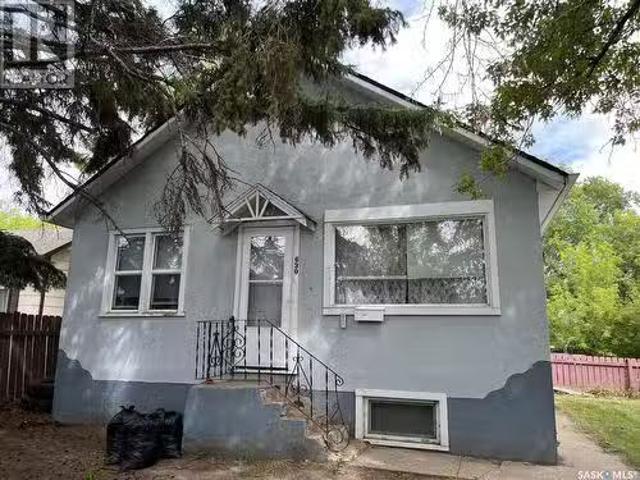 House for sale in Prince Albert, Saskatchewan