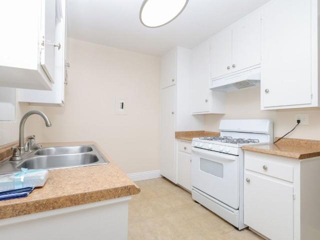 Apartment for rent in Upland, California