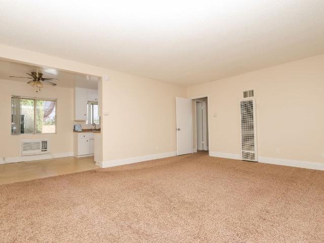 Apartment for rent in Upland, California