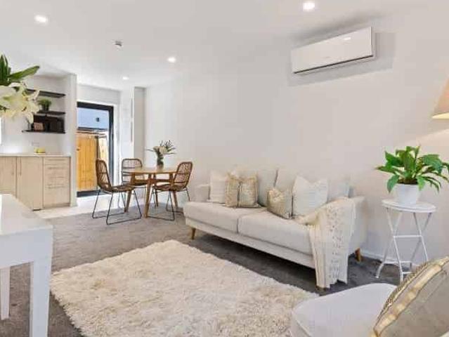House for rent in Heathcote, Canterbury