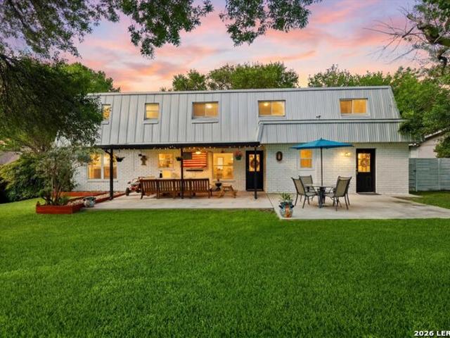 House for sale in Universal City, Texas