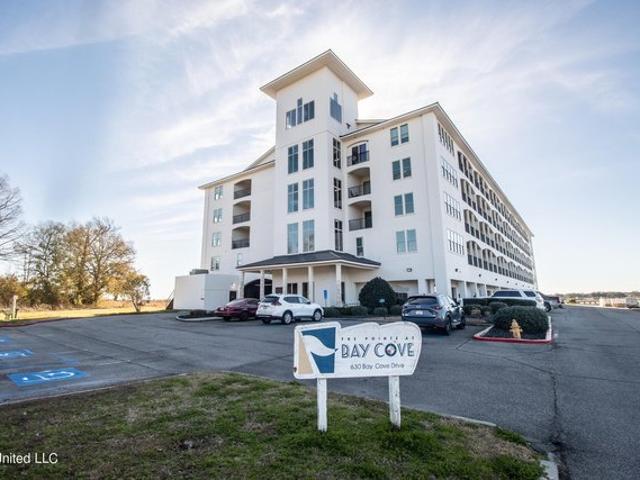 Condo for sale in Biloxi, Mississippi