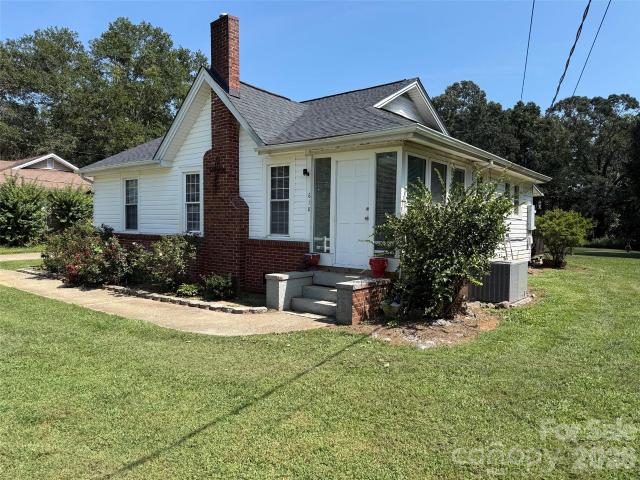 House for sale in Caroleen, Ellenboro