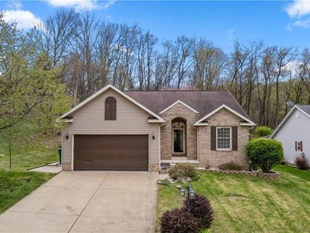 House for sale in Chester, West Virginia
