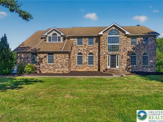 House for sale in Nazareth, Pennsylvania