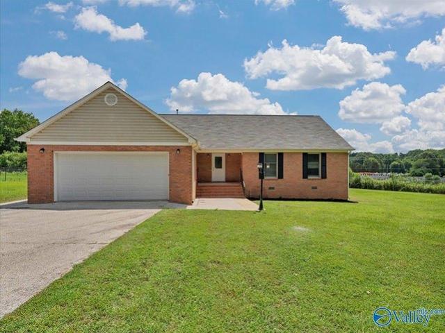 House for sale in Trinity, Alabama