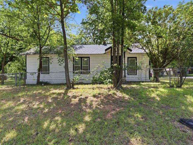 House for sale in Denison, Texas