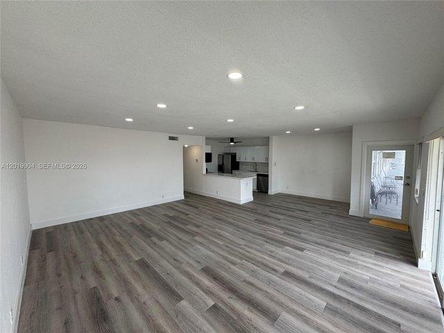 Condo for sale in Hallandale, Florida