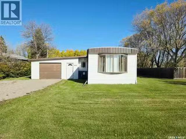 Condo for sale in Esterhazy