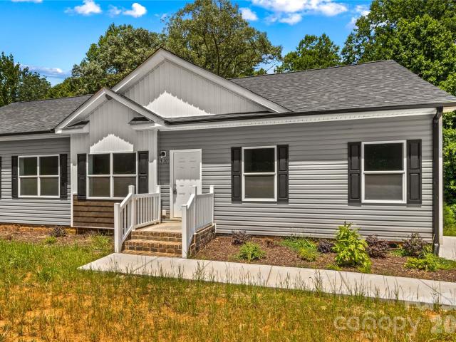 House for sale in Mocksville, North Carolina