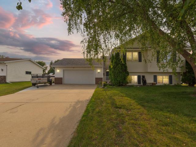House for sale in Steele, Minnesota